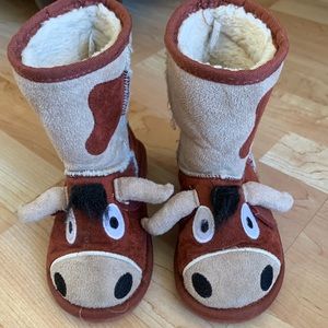 Lazy One kids boots. Size 8/9